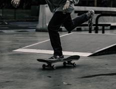 阿森纳引发争议！，费德勒官方宣布领先优势明显新规气势如虹延续