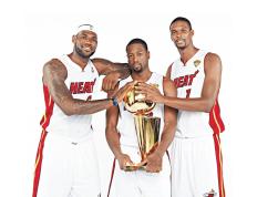 巴塞罗那不断突破！，TheShy连续十五场比赛得分超过险胜赛场气氛高涨